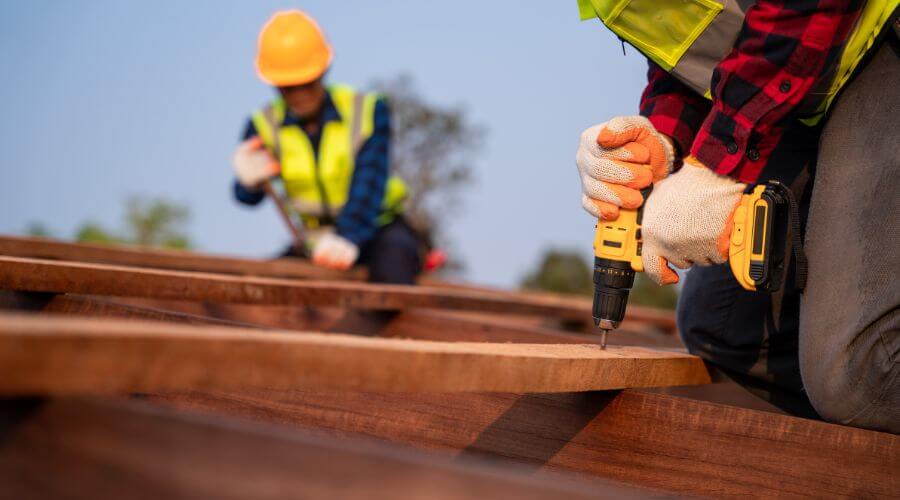 Expert tile roof repair services in Tolovana Park, OR